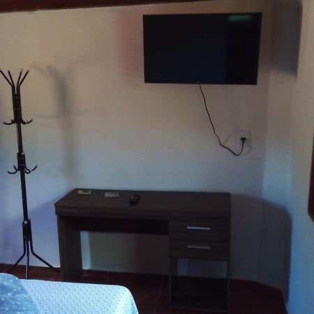 Chalé e Camping Elementais São Tomé das Letras Extérieur photo