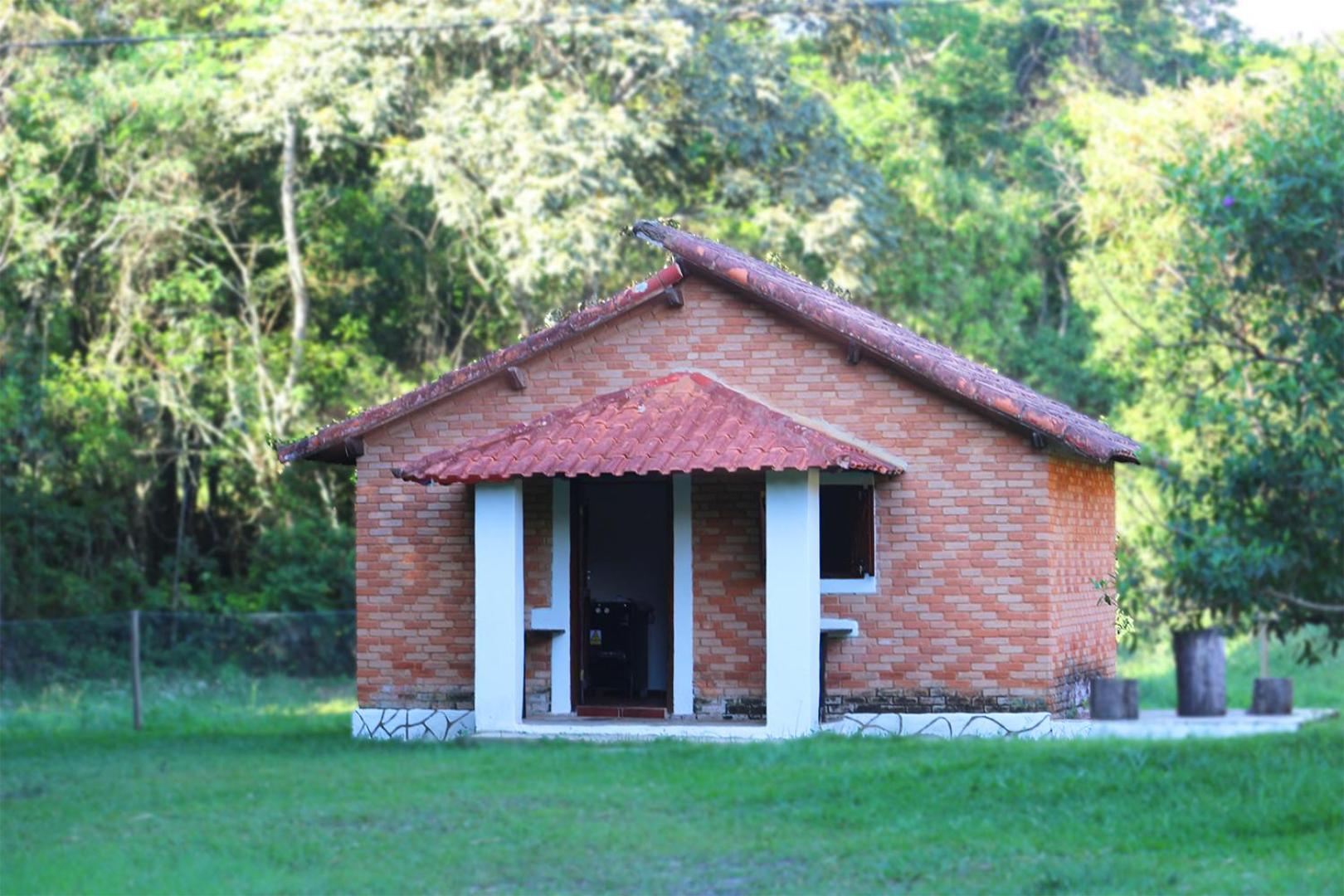 Chalé e Camping Elementais São Tomé das Letras Extérieur photo